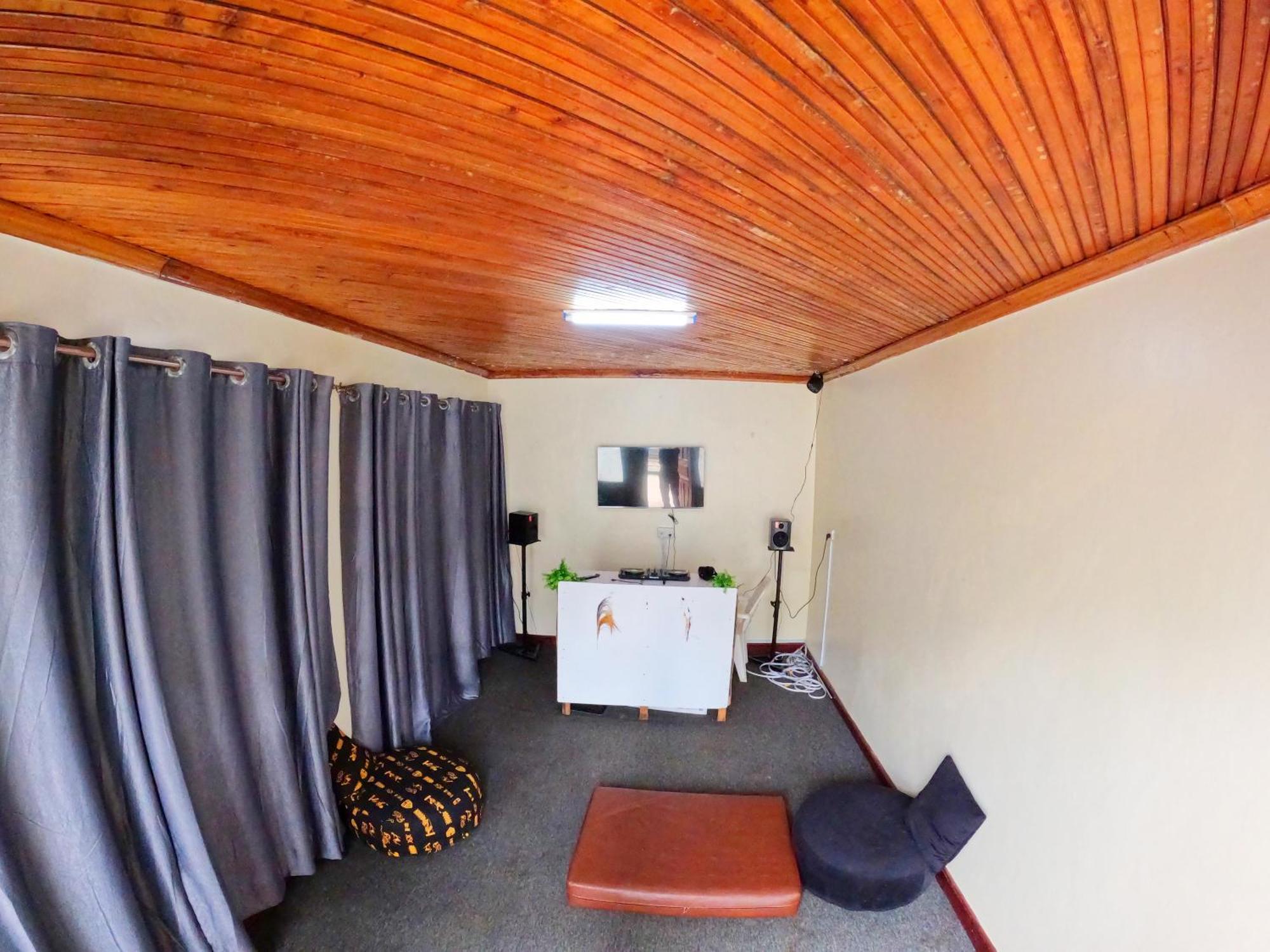 Nairobi Backpackers Hostel Экстерьер фото